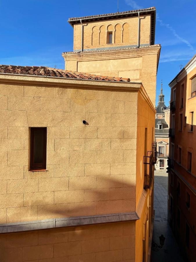 Apartment In Monumental Square Madrid Center エクステリア 写真